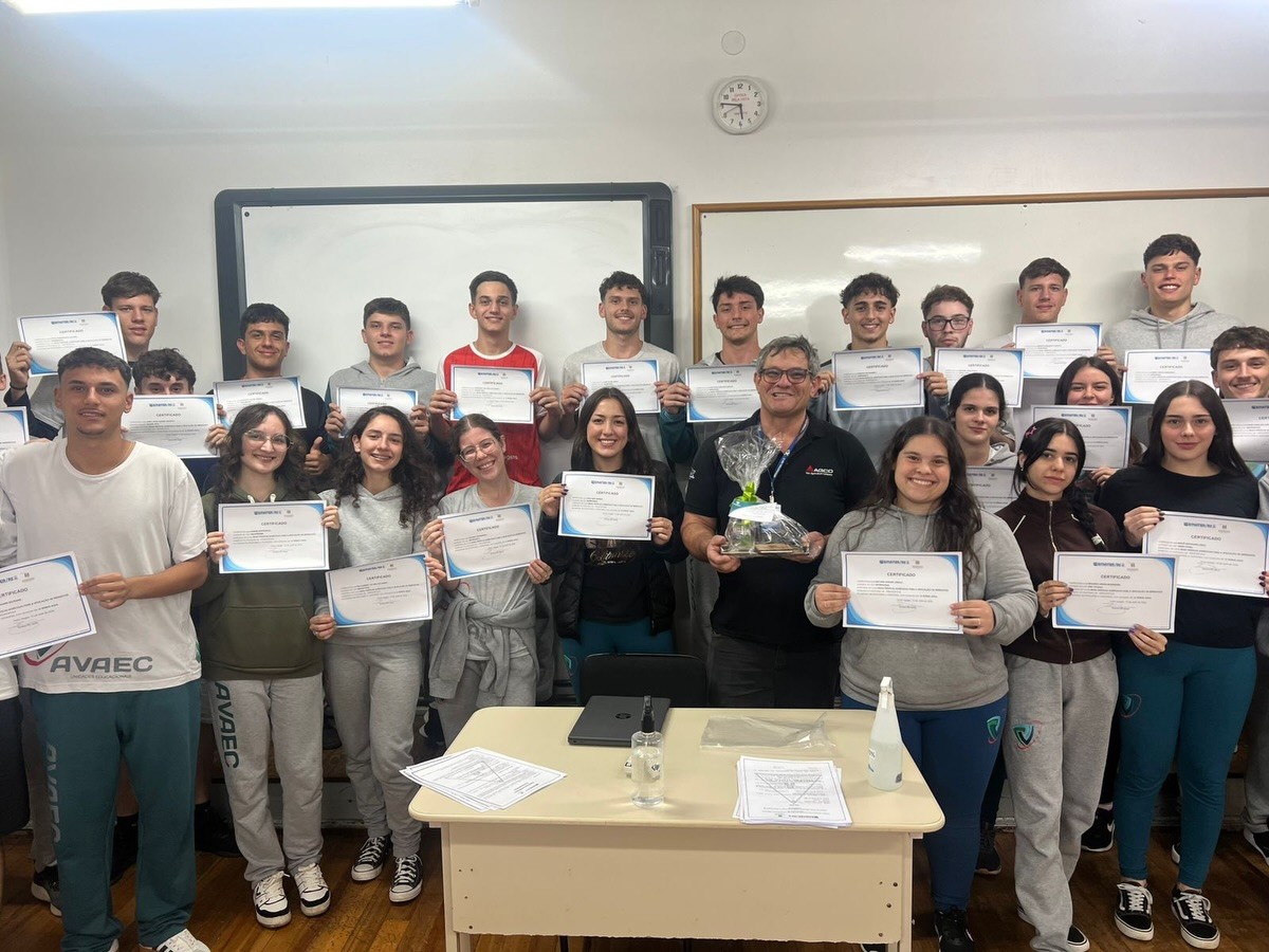Curso de “BOAS PRÁTICAS DE APLICAÇÃO DE DEFENSIVOS”